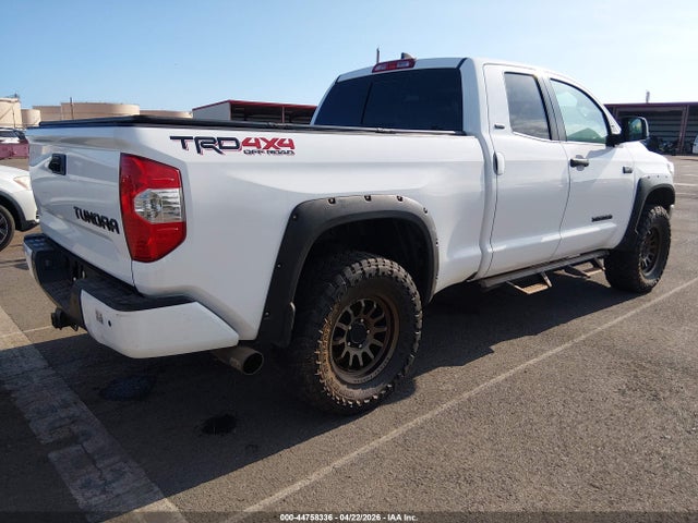 Auction sale of the 2021 Toyota Tundra Sr5, vin: 5TFUY5F14MX011233, lot number: 44758336
