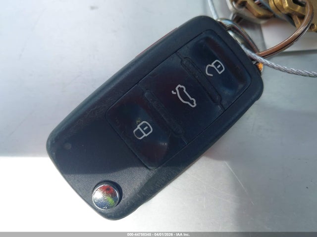 44758345 :رقم المزاد ، 3VWDB7AJ6JM252410 vin ، 2018 Volkswagen Jetta 1.4t Se/1.4t Wolfsburg Edition مزاد بيع