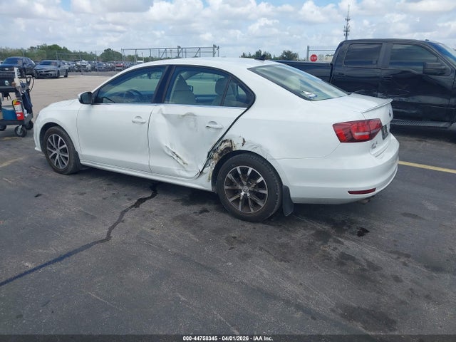 44758345 :رقم المزاد ، 3VWDB7AJ6JM252410 vin ، 2018 Volkswagen Jetta 1.4t Se/1.4t Wolfsburg Edition مزاد بيع