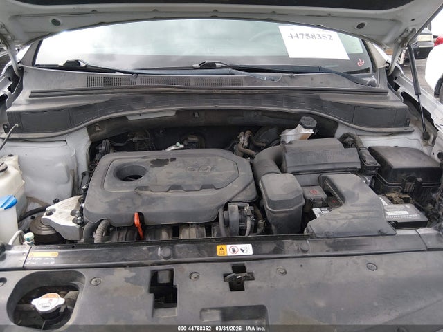 5XYZT3LB9HG458140 Hyundai Santa Fe Sport 2.4l