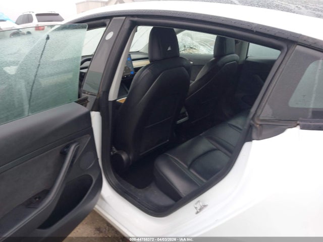 Продаж на аукціоні авто 2022 Tesla Model 3 Rear-wheel Drive, vin: 5YJ3E1EA2NF165790, номер лоту: 44758372