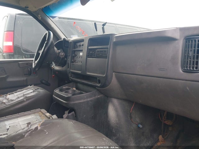 Продаж на аукціоні авто 2003 Chevrolet Express, vin: 1GCFG15X231104537, номер лоту: 44758407