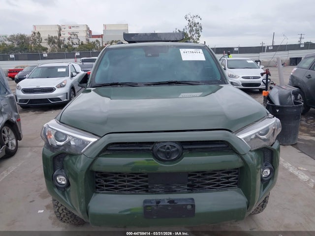 JTETU5JR8N6071555 Toyota 4runner Trail Special Edition