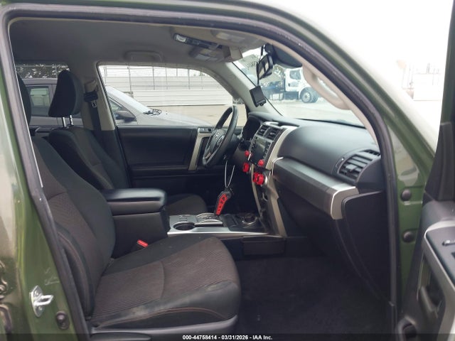 JTETU5JR8N6071555 Toyota 4runner Trail Special Edition