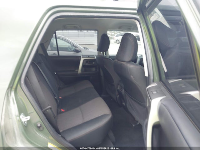 JTETU5JR8N6071555 Toyota 4runner Trail Special Edition