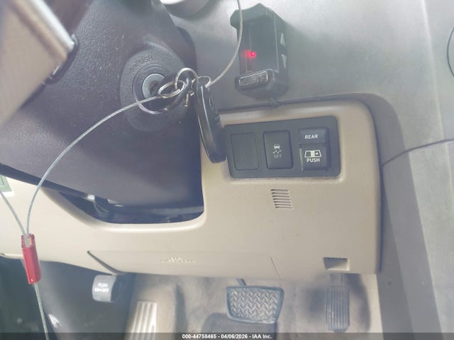 2010 Toyota Tundra Limited 5.7l V8 მანქანა იყიდება აუქციონზე, vin: 5TFBY5F10AX115494, აუქციონის ნომერი: 44758465