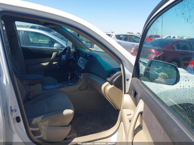 2010 TOYOTA HIGHLANDER 5TDZK3EH3AS008058 Photo 4