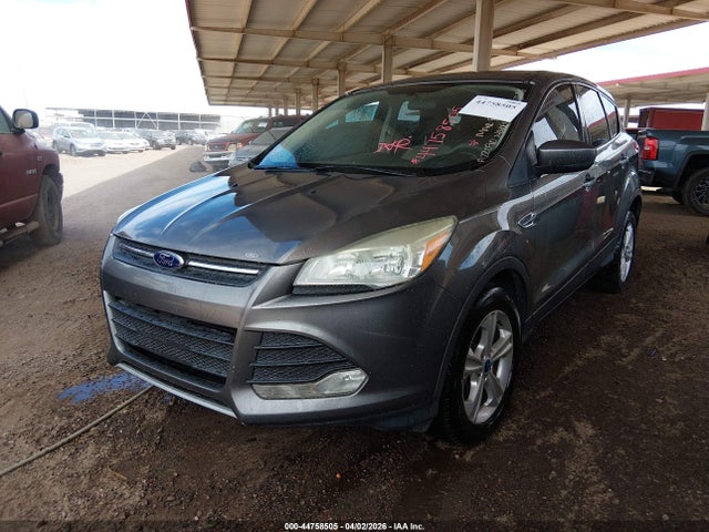 1FMCU9GX8EUA22090 Ford ESCAPE SE
