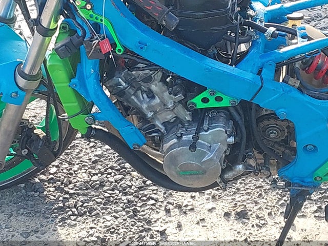 44758546 :رقم المزاد ، JH2PC2504PM206779 vin ، 1993 Honda Cbr600 F2 مزاد بيع