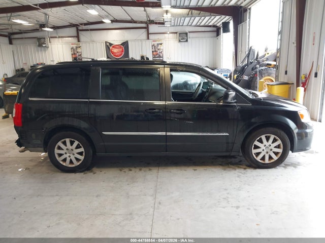 2016 Chrysler Town & Country Touring მანქანა იყიდება აუქციონზე, vin: 2C4RC1BG4GR297224, აუქციონის ნომერი: 44758554