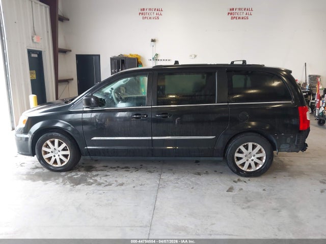 2016 Chrysler Town & Country Touring მანქანა იყიდება აუქციონზე, vin: 2C4RC1BG4GR297224, აუქციონის ნომერი: 44758554