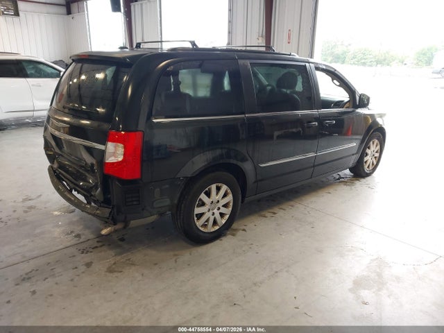 2016 Chrysler Town & Country Touring მანქანა იყიდება აუქციონზე, vin: 2C4RC1BG4GR297224, აუქციონის ნომერი: 44758554