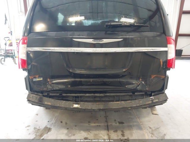 2016 Chrysler Town & Country Touring მანქანა იყიდება აუქციონზე, vin: 2C4RC1BG4GR297224, აუქციონის ნომერი: 44758554