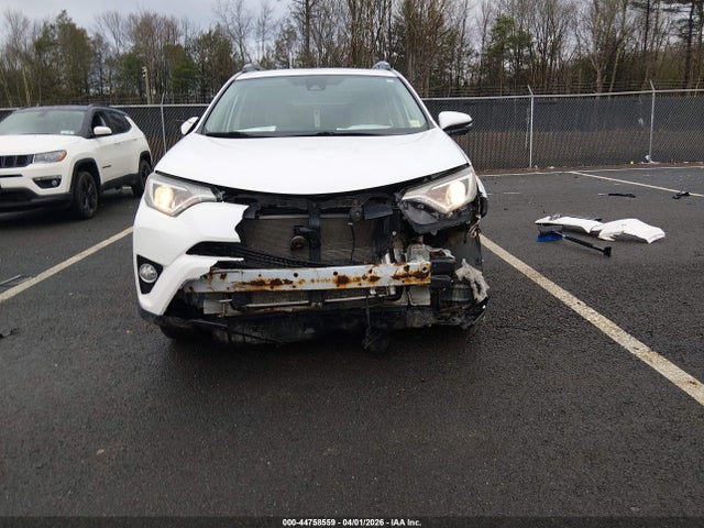 2017 Toyota Rav4 Xle მანქანა იყიდება აუქციონზე, vin: 2T3RFREV4HW667238, აუქციონის ნომერი: 44758559