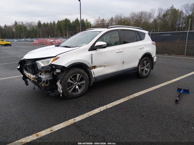 2017 Toyota Rav4 Xle მანქანა იყიდება აუქციონზე, vin: 2T3RFREV4HW667238, აუქციონის ნომერი: 44758559