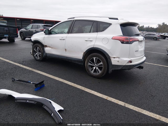 2017 Toyota Rav4 Xle მანქანა იყიდება აუქციონზე, vin: 2T3RFREV4HW667238, აუქციონის ნომერი: 44758559