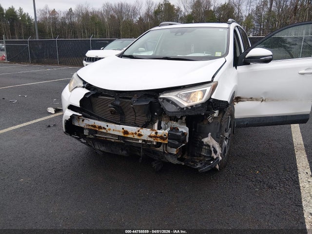 2017 Toyota Rav4 Xle მანქანა იყიდება აუქციონზე, vin: 2T3RFREV4HW667238, აუქციონის ნომერი: 44758559