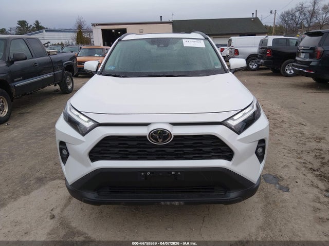 2025 Toyota Rav4 Xle Premium მანქანა იყიდება აუქციონზე, vin: 2T3A1RFV7SW557446, აუქციონის ნომერი: 44758569