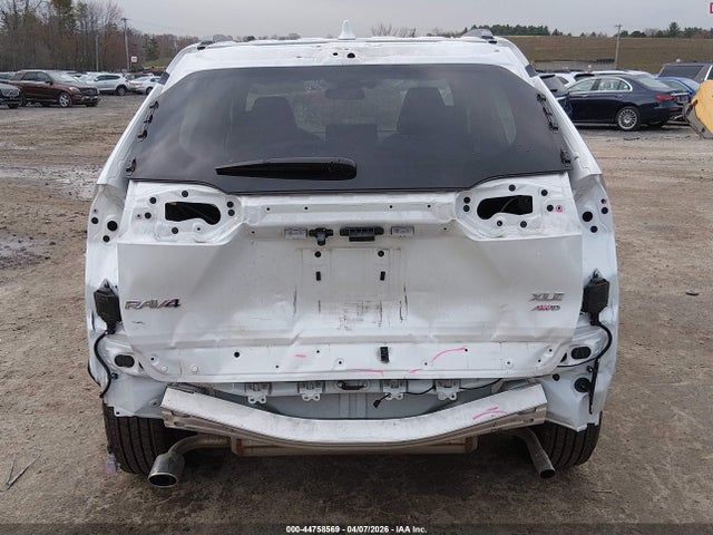 2025 Toyota Rav4 Xle Premium მანქანა იყიდება აუქციონზე, vin: 2T3A1RFV7SW557446, აუქციონის ნომერი: 44758569
