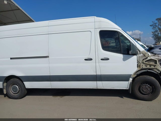 W1Y4EDHY3MT069219 Mercedes-Benz Sprinter 2500 High Roof V6