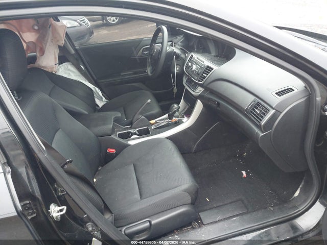 44758605 :رقم المزاد ، 1HGCR2F31FA005387 vin ، 2015 Honda Accord Lx مزاد بيع