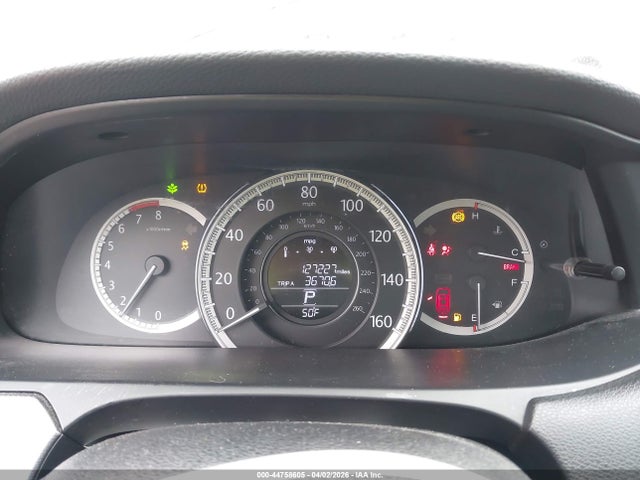 44758605 :رقم المزاد ، 1HGCR2F31FA005387 vin ، 2015 Honda Accord Lx مزاد بيع