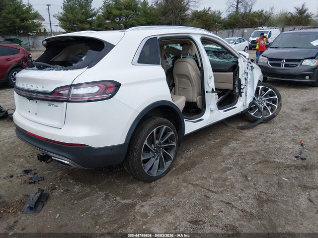 44758606 :رقم المزاد ، 2LMPJ8KP9LBL29917 vin ، 2020 Lincoln Nautilus Reserve مزاد بيع