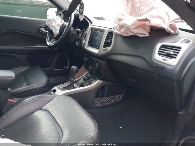 44758609 :رقم المزاد ، 3C4NJDEB4MT583864 vin ، 2021 Jeep Compass 80th Anniversary 4x4 مزاد بيع