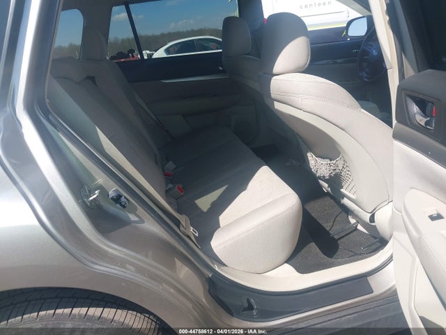 Продажа на аукционе авто 2014 Subaru Outback 2.5i Premium, vin: 4S4BRBCC5E3247547, номер лота: 44758612