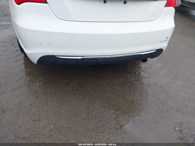Продаж на аукціоні авто 2014 Chrysler 200 Lx, vin: 1C3CCBAB5EN123372, номер лоту: 44758635
