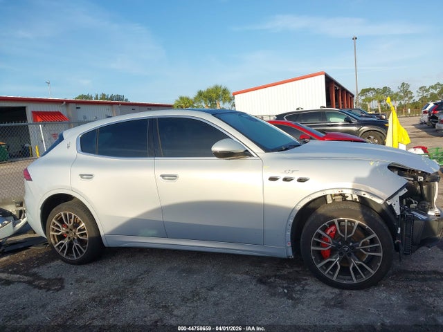 44758659 :رقم المزاد ، ZN6PMDAA6R7457531 vin ، 2024 Maserati Grecale Gt مزاد بيع