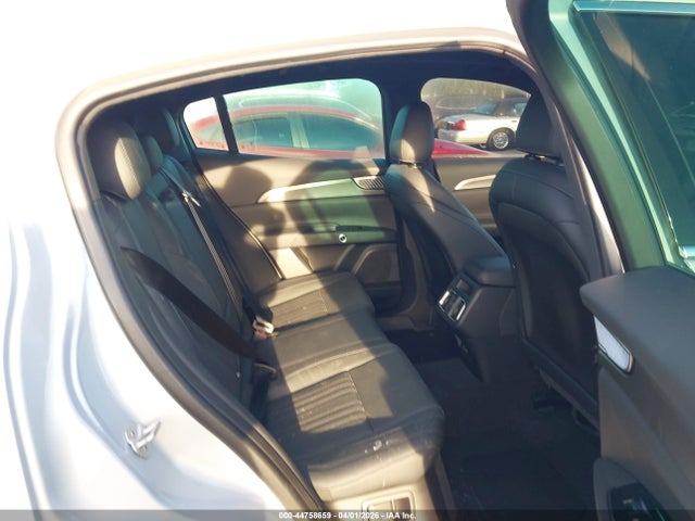 44758659 :رقم المزاد ، ZN6PMDAA6R7457531 vin ، 2024 Maserati Grecale Gt مزاد بيع