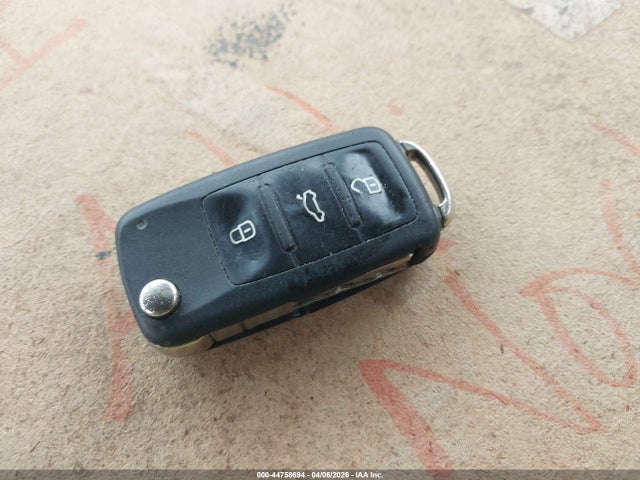 Aukcja sprzedaży 2013 Volkswagen Beetle 2.5l Fender Edition, vin: 3VWJP7AT1DM675969, numer aukcji: 44758694