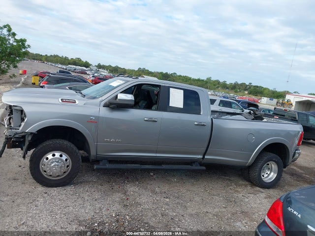 2022 Ram 3500 Laramie  4x4 8' Box მანქანა იყიდება აუქციონზე, vin: 3C63RRJL7NG189241, აუქციონის ნომერი: 44758732