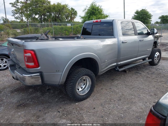 2022 Ram 3500 Laramie  4x4 8' Box მანქანა იყიდება აუქციონზე, vin: 3C63RRJL7NG189241, აუქციონის ნომერი: 44758732
