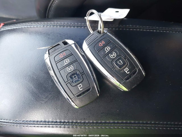 2019 Lincoln Mkc Reserve მანქანა იყიდება აუქციონზე, vin: 5LMCJ3C9XKUL38340, აუქციონის ნომერი: 44758761