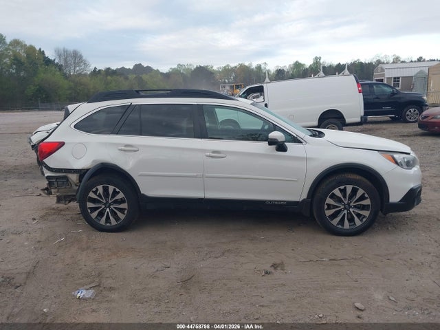 Продажа на аукционе авто 2017 Subaru Outback 2.5i Limited, vin: 4S4BSANC3H3367931, номер лота: 44758798