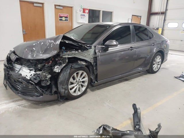 Aukcja sprzedaży 2022 Toyota Camry Le, vin: 4T1R11AK2NU046905, numer aukcji: 44758823
