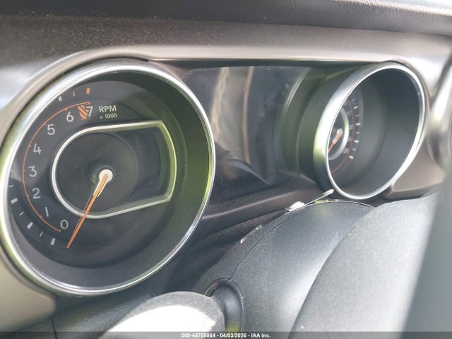 44758864 :رقم المزاد ، 1C4HJXDG7KW608954 vin ، 2019 Jeep Wrangler Unlimited Sport S 4x4 مزاد بيع