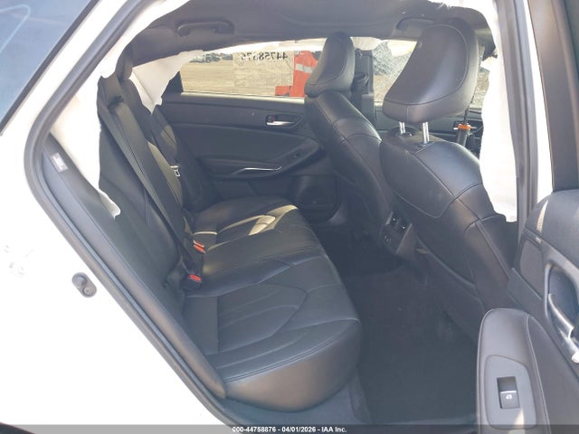 44758876 :رقم المزاد ، 4T1JZ1FB6NU083910 vin ، 2022 Toyota Avalon Xle مزاد بيع