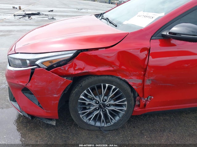 2024 Kia Forte Gt-line მანქანა იყიდება აუქციონზე, vin: 3KPF54AD4RE753457, აუქციონის ნომერი: 44758918