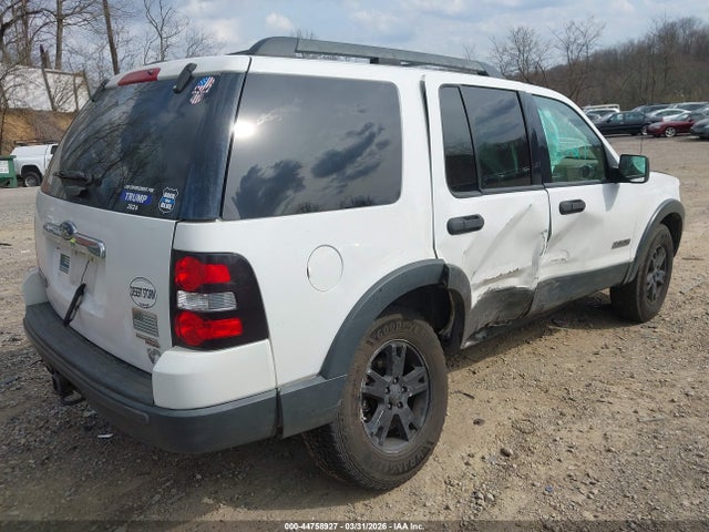 2006 FORD EXPLORER 1FMEU738X6ZA09230 Photo 3