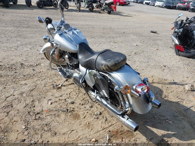 Harley-Davidson Flhr Road King 2014 1HD1FBM17EB672018 Image 3