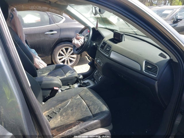 44758946 :رقم المزاد ، WA1BFCFS4FR001099 vin ، 2015 Audi Q3 2.0t Premium Plus مزاد بيع