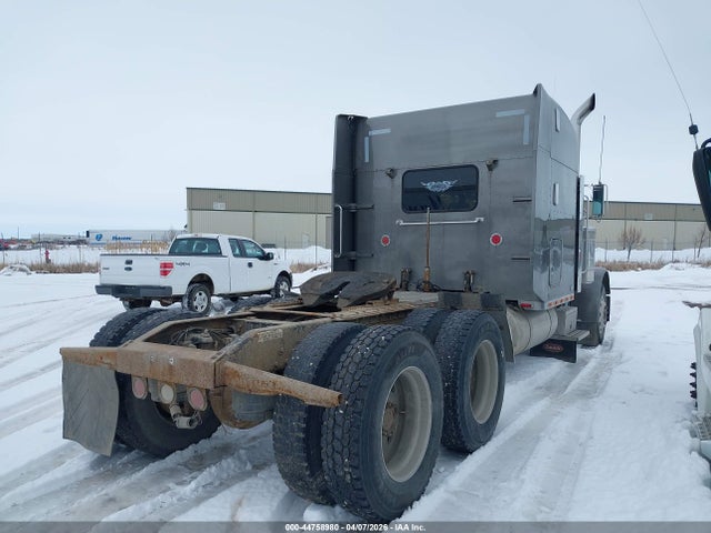 1997 Peterbilt 379 მანქანა იყიდება აუქციონზე, vin: 1XP5DB9X8VN428803, აუქციონის ნომერი: 44758980