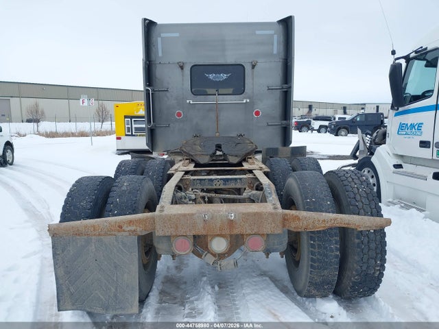 1997 Peterbilt 379 მანქანა იყიდება აუქციონზე, vin: 1XP5DB9X8VN428803, აუქციონის ნომერი: 44758980