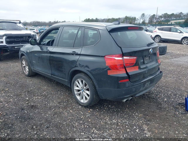 2013 BMW X3 5UXWX9C51D0D05175 Photo 2