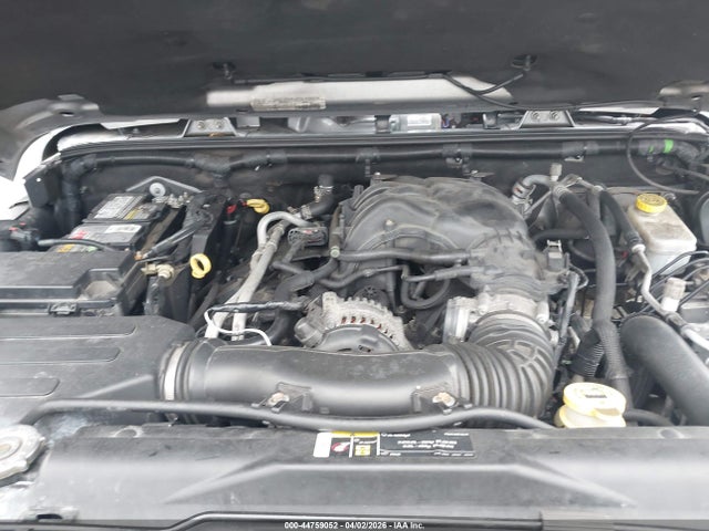 1C4HJWEG5HL526627 Jeep Wrangler Unlimited Sahara 4x4