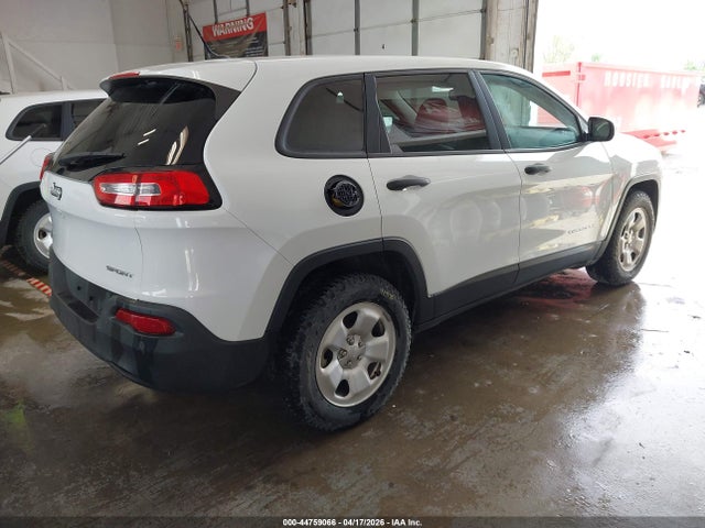 2017 JEEP CHEROKEE 1C4PJMAB3HW581098 Photo 3