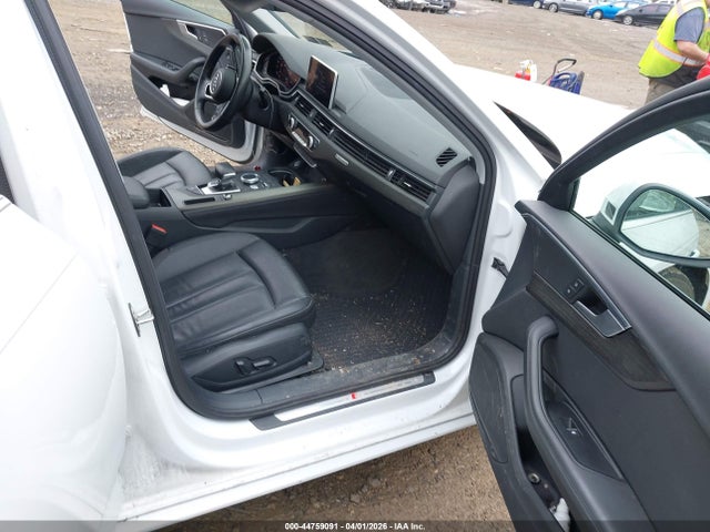 44759091 :رقم المزاد ، WAUENAF46KA045249 vin ، 2019 Audi A4 45 Premium مزاد بيع